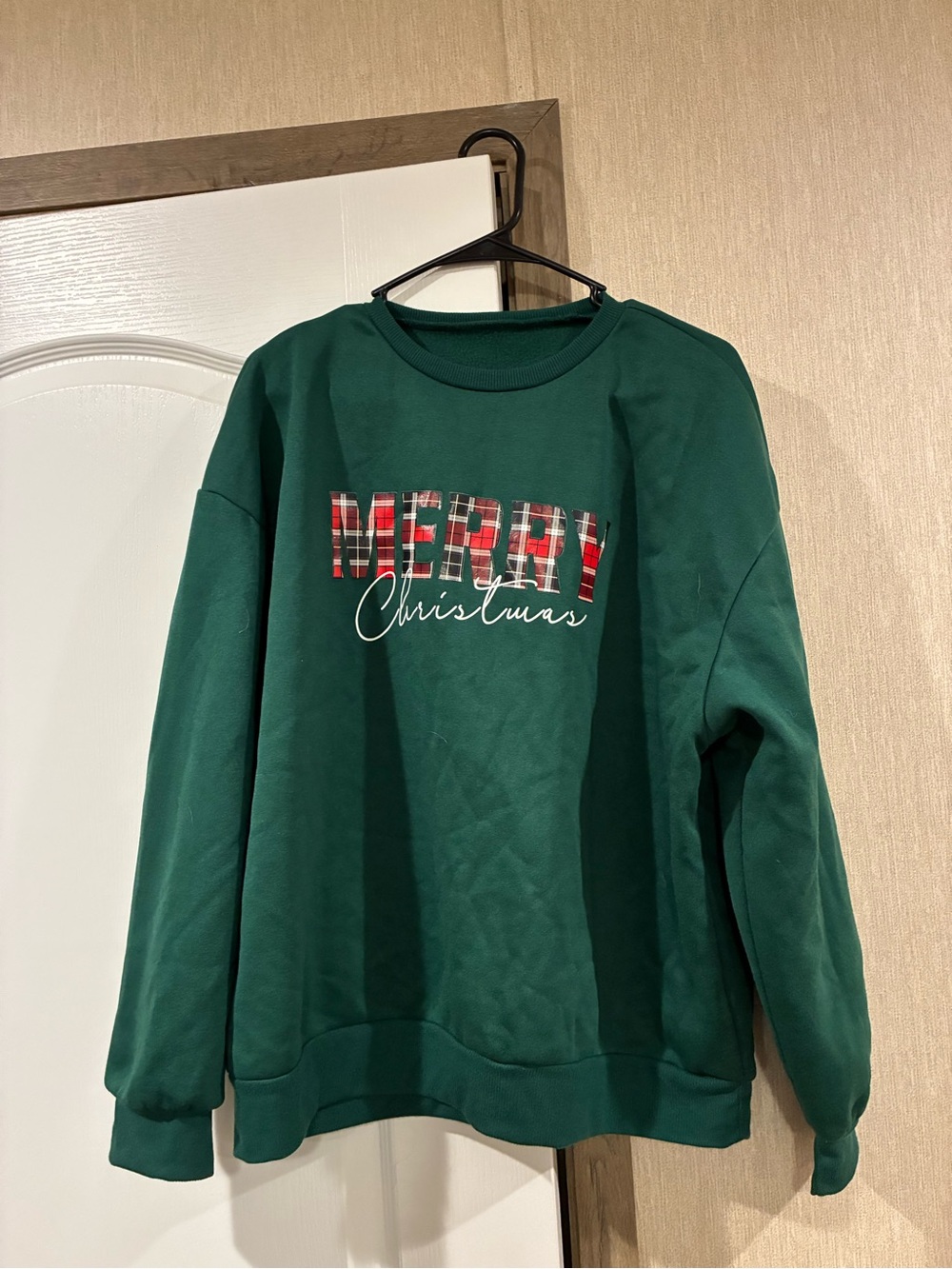 Green 'Merry Christmas' Crewneck Sweatshirt